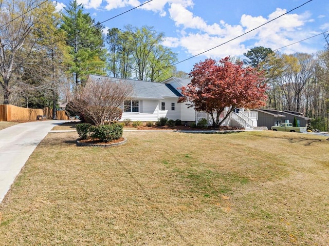 385 Jayne Ellen Way, Alpharetta, GA 30009 - view of front of property featuring driveway