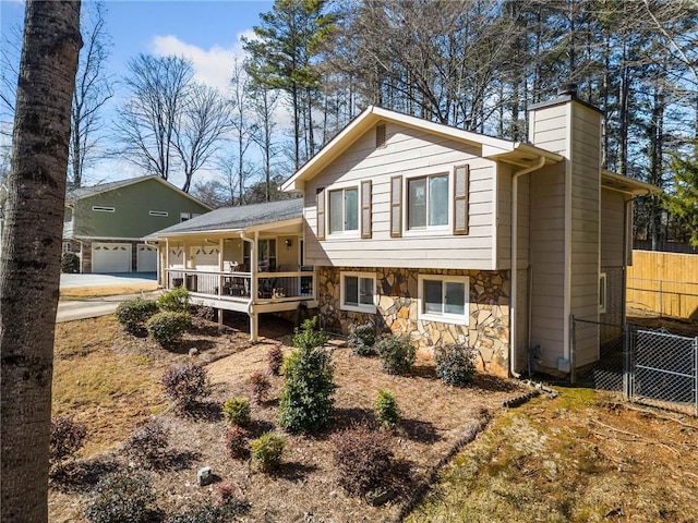 view of front of house featuring covered porch