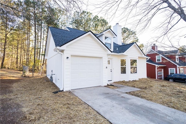 view of front facade with a garage