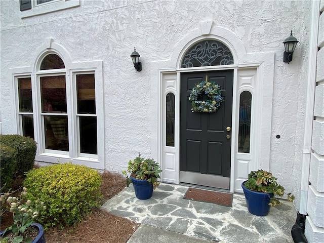 5440 Cameron Forest Pkwy, Johns Creek, GA 30022 - view of exterior entry with stucco siding