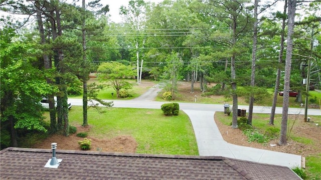 537 Eastside Dr, Dacula, GA 30019 - view of property's community featuring a lawn