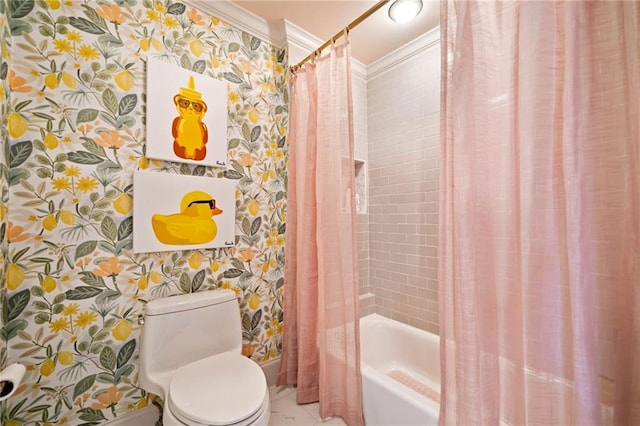 full bathroom with ornamental molding, shower / tub combo with curtain, toilet, and wallpapered walls