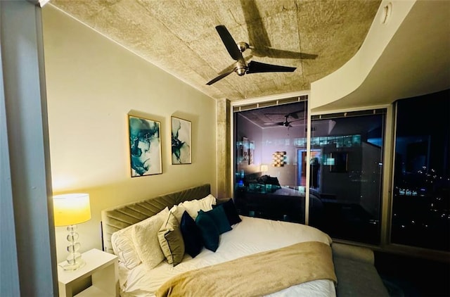 400 W Peachtree St NW Unit 3412, Atlanta, GA 30308 - bedroom featuring a ceiling fan