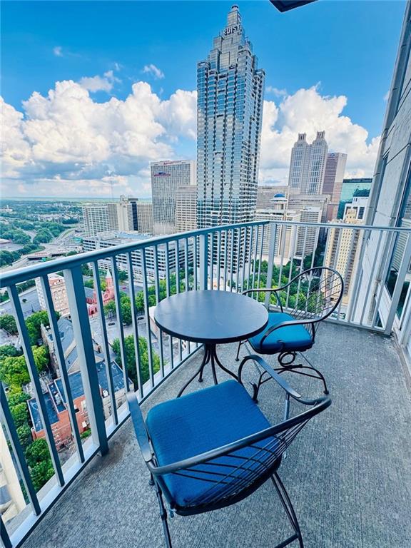 400 W Peachtree St NW Unit 3412, Atlanta, GA 30308 - balcony with a city view
