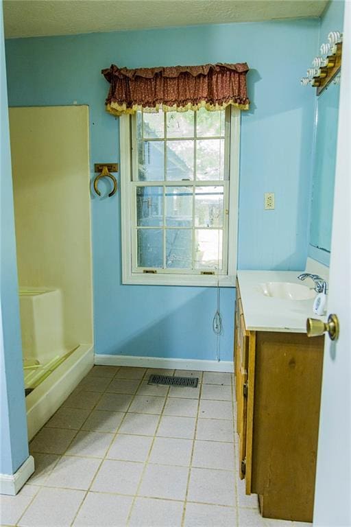 83 Manning Lake Rd, Rome, GA 30165 - full bath with tile patterned flooring, vanity, and a shower