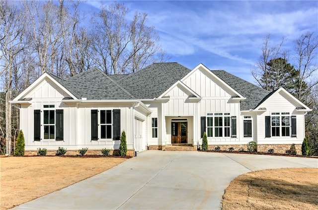 view of modern farmhouse