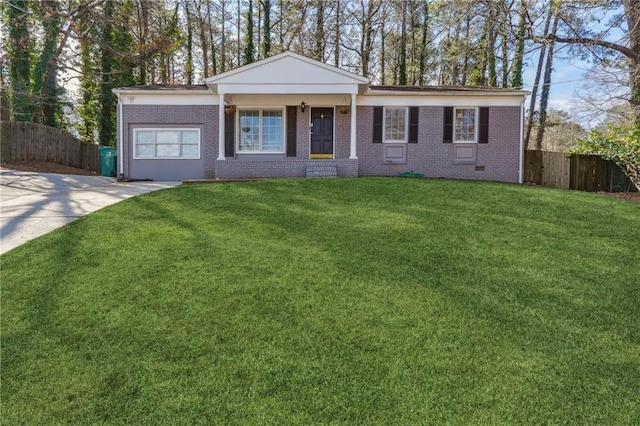 ranch-style home featuring fence, a front lawn, and brick siding