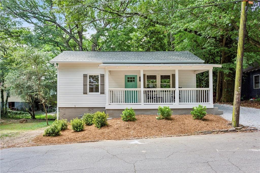 view of front of home with a porch