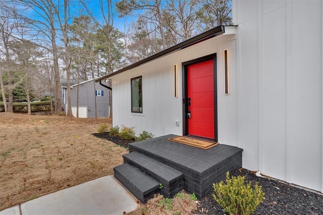 view of doorway to property