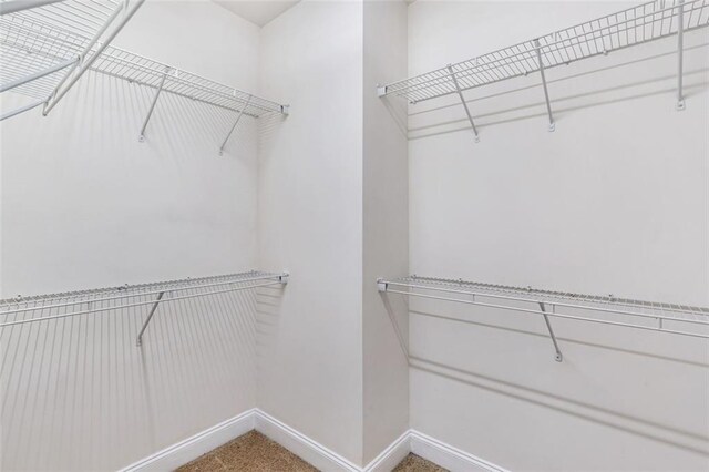 275 Blue Pointe Ct, Suwanee, GA 30024 - laundry area with hookup for a washing machine, baseboards, and hookup for an electric dryer