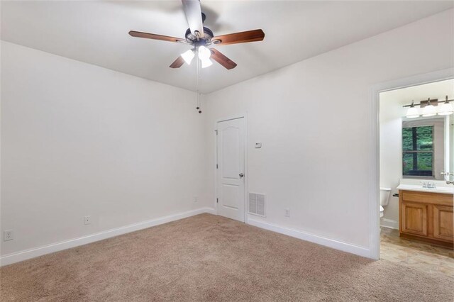 275 Blue Pointe Ct, Suwanee, GA 30024 - full bathroom with toilet, vanity, and  shower combination