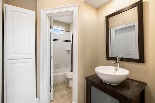 315 Melrose Ave, Decatur, GA 30030 - bathroom featuring shower / bathing tub combination, toilet, and vanity