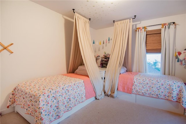 bedroom featuring carpet floors