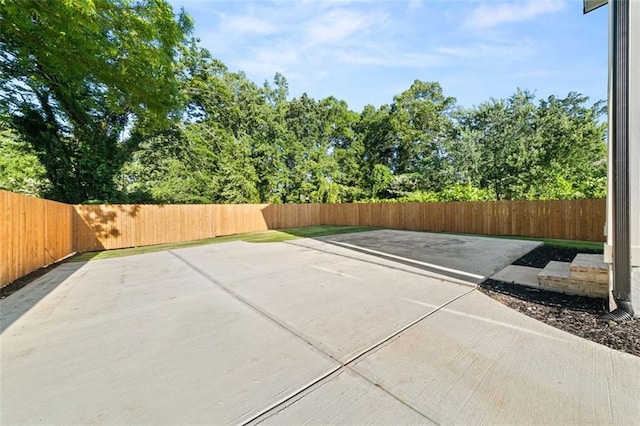 327 Ohm Ave, Avondale Estates, GA 30002 - fenced backyard with a patio