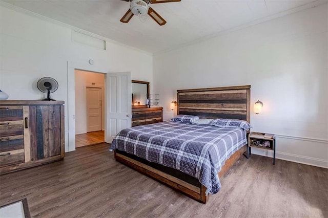 229 Slate St, Rockmart, GA 30153 - bedroom with vaulted ceiling, wood finished floors, baseboards, and ceiling fan