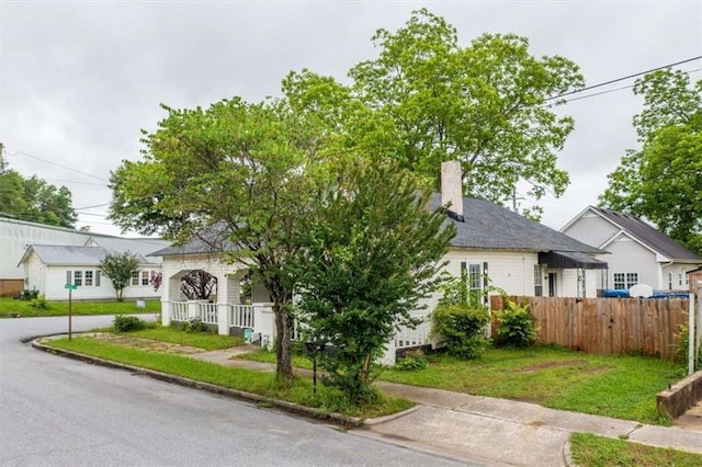 229 Slate St, Rockmart, GA 30153 - view of front of house with a chimney