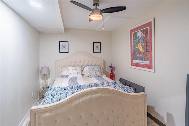 bedroom featuring ceiling fan