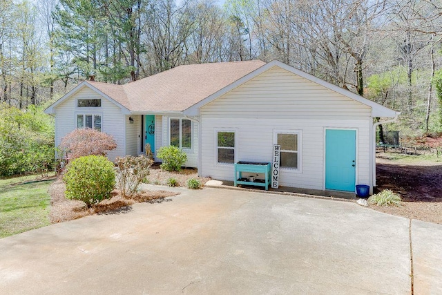 4434 Hidden Oaks Dr, Flowery Branch, GA 30542 - bungalow-style house featuring a chimney