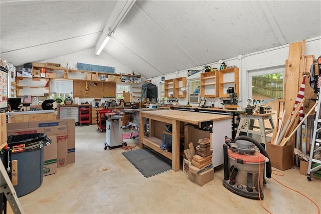 4504 Reva Way NE, Marietta, GA 30066 - garage featuring a workshop area