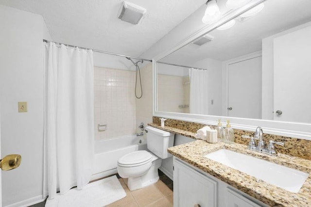 full bathroom featuring tile patterned floors, visible vents, toilet, shower / tub combo with curtain, and vanity