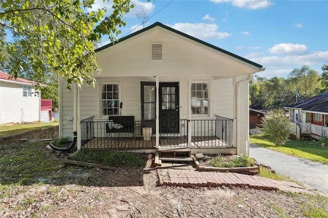 bungalow-style house featuring covered porch