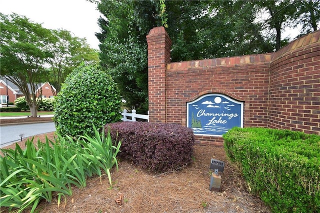 340 Channings Lake Dr, Lawrenceville, GA 30043 - view of community / neighborhood sign