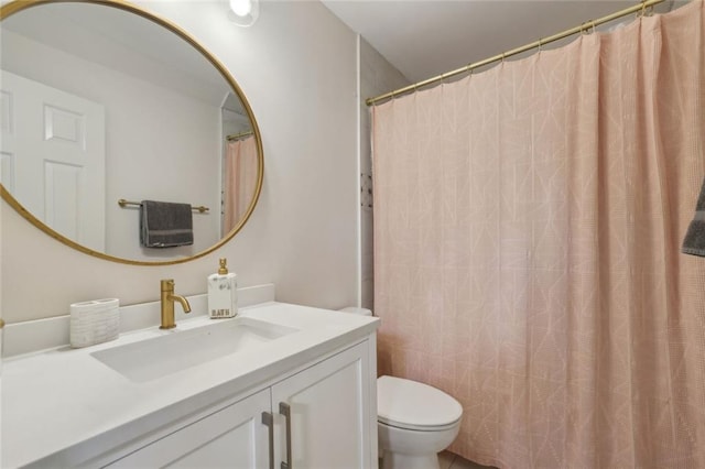 119 Kennemer Ct, Duluth, GA 30097 - bathroom with toilet, vanity, and a shower with curtain