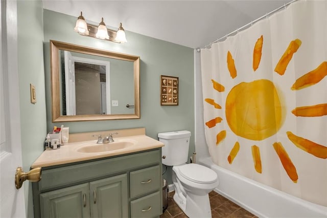 bathroom with vanity, toilet, and shower / tub combo with curtain
