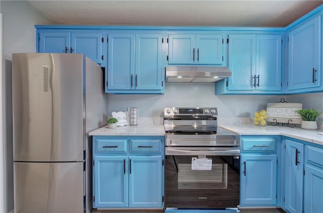 128 Evergreen Trl Unit 4, Cartersville, GA 30121 - kitchen featuring appliances with stainless steel finishes, under cabinet range hood, blue cabinets, and a textured ceiling
