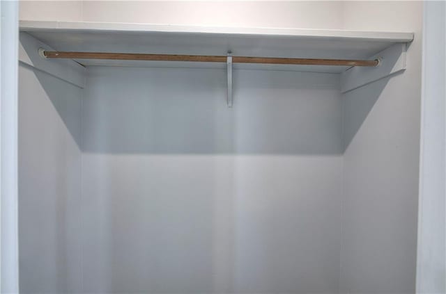 128 Evergreen Trl Unit 4, Cartersville, GA 30121 - view of closet