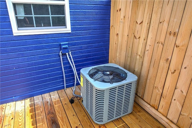 128 Evergreen Trl Unit 4, Cartersville, GA 30121 - exterior view of central air condition unit