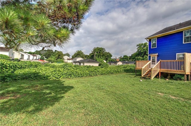 128 Evergreen Trl Unit 4, Cartersville, GA 30121 - view of green lawn featuring a deck
