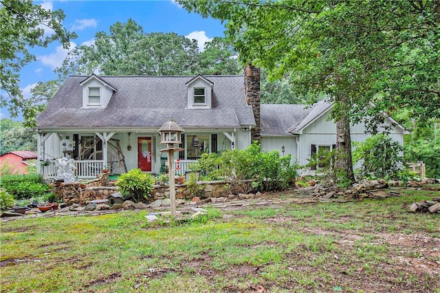 view of front of property featuring covered porch