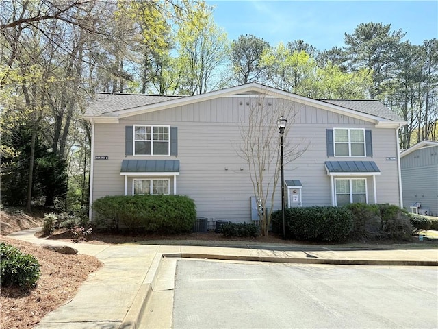 view of property exterior