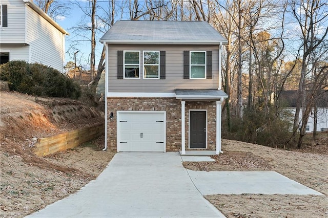 view of front of property featuring a garage