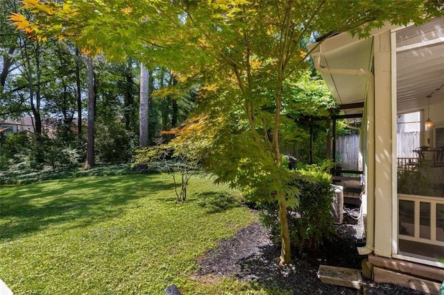 1071 Standard Dr NE, Brookhaven, GA 30319 - view of grassy yard