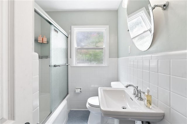 1359 Scott Blvd, Decatur, GA 30030 - full bath featuring tile walls, a sink, toilet, and shower / bath combination with glass door