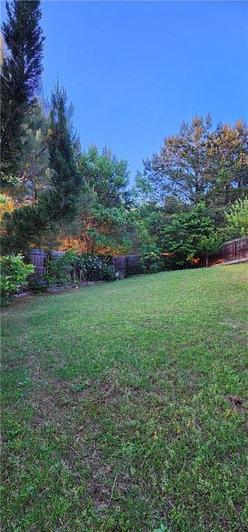 570 Eldridge Dr, Suwanee, GA 30024 - view of yard with a fenced backyard