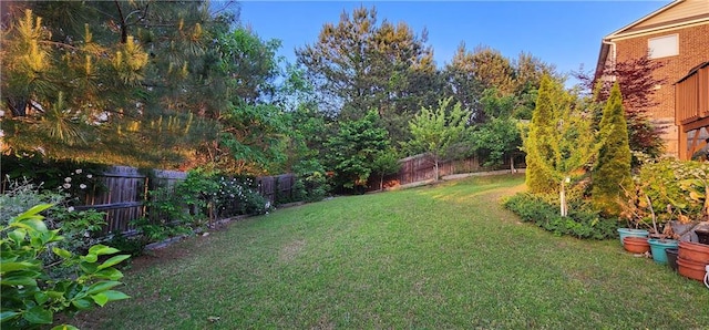 570 Eldridge Dr, Suwanee, GA 30024 - view of yard featuring a fenced backyard