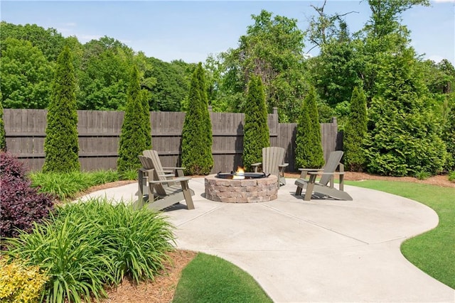 355 Niles Ct Unit 2, Marietta, GA 30060 - view of patio featuring fence and a fire pit