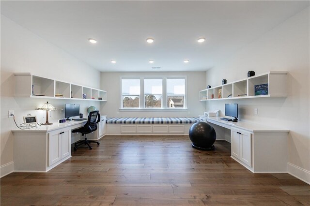 hall featuring light hardwood / wood-style flooring and ornamental molding