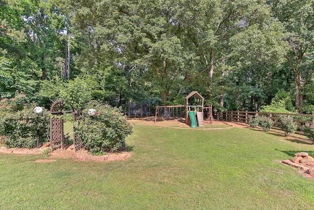 view of yard featuring a playground