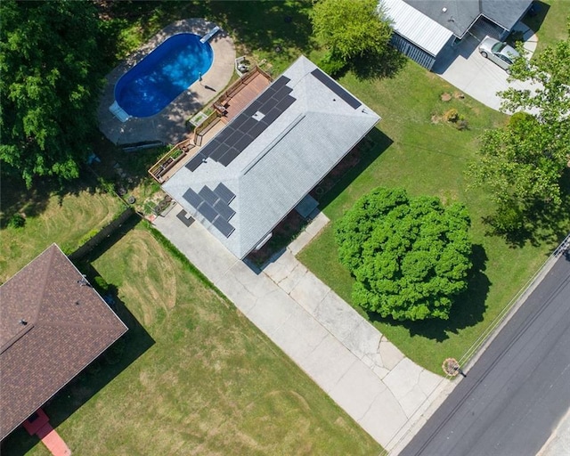 724 Camelot Way, Norcross, GA 30071 - view of subject property featuring a pool area