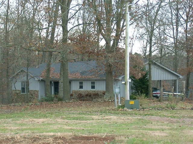 view of front facade