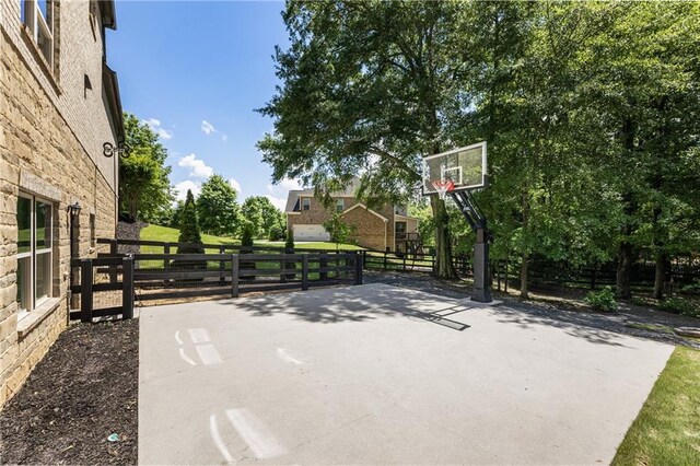 12380 Peyton Farm Way, Alpharetta, GA 30004 - view of patio with fence