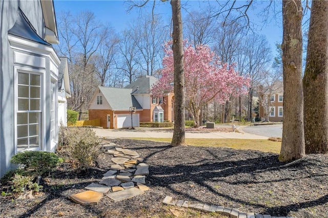 view of yard with a garage