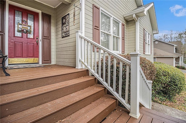 entrance to property with a porch