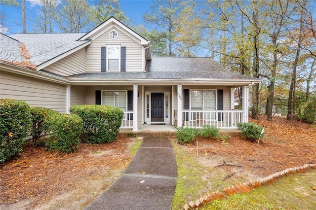 view of front facade with covered porch