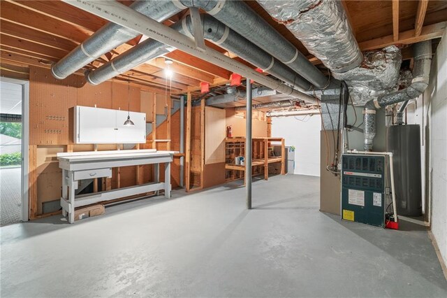 870 Richmond Hill Dr, Marietta, GA 30068 - basement with water heater and heating unit