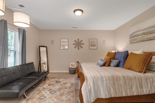 full bath with vanity, visible vents, curtained shower, tile patterned floors, and toilet